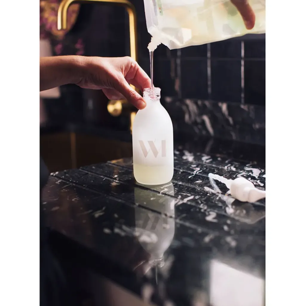 Fabrique de Styles Eco-recharge gel lavant mains 580ml* Savon Liquide