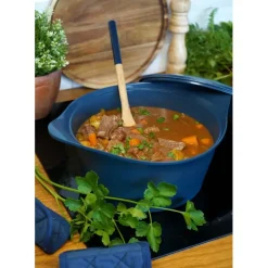 Fabrique de Styles L'incroyable Cocotte myrtille d24cm avec poignée en métal* Plats Et Appareils De Cuisson