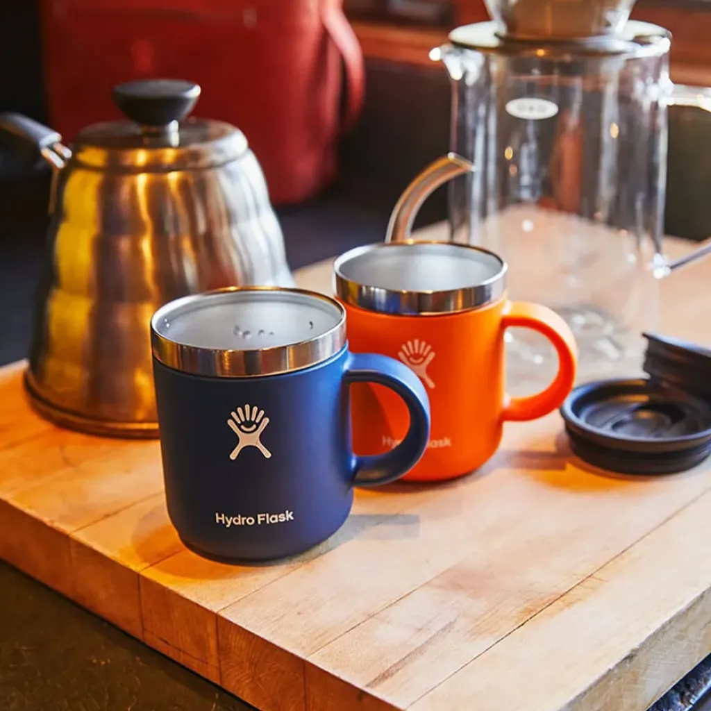 Fabrique de Styles Mug isotherme avec poignée 355ml* Gourdes