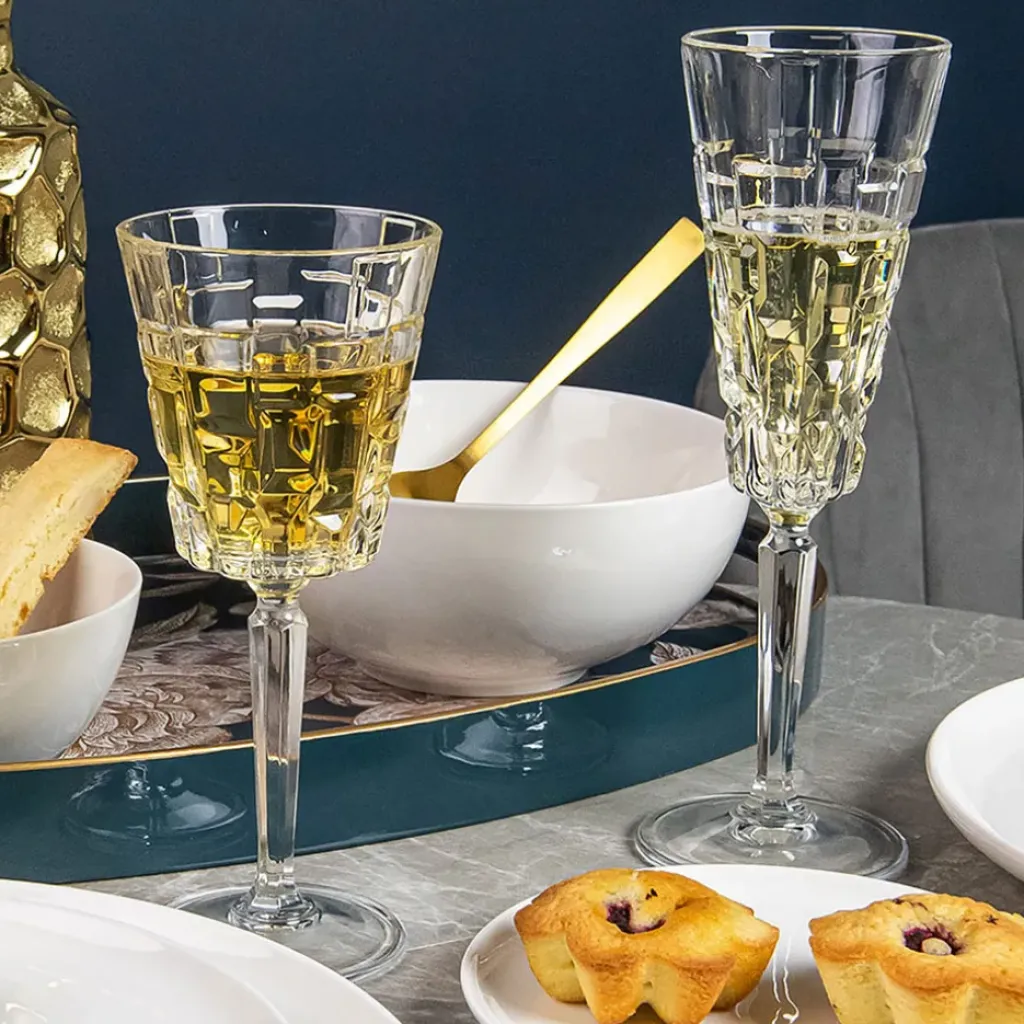 Fabrique de Styles Verre a pied en cristallin 20cl - Etna* Verres À Vin